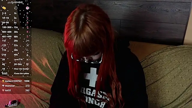 mia__yui Adlı Modelin Canlı XXX Sohbeti