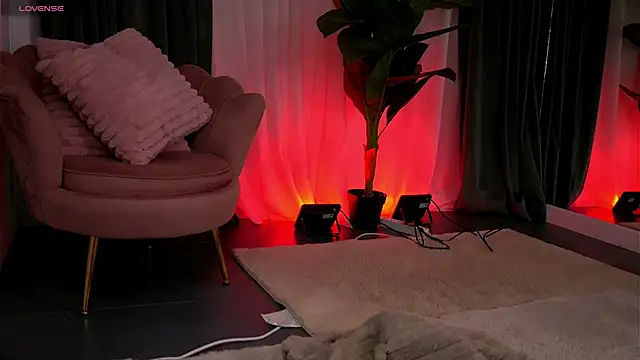 WendyyLuv Adlı Modelin Canlı XXX Sohbeti