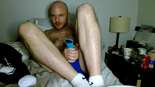 Pokazy przed kamerką – FrankieFuckMe