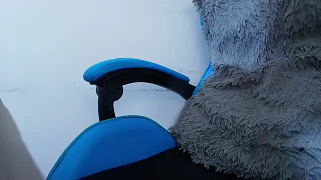 Chatroom XXX en direct de klylls_squirt_