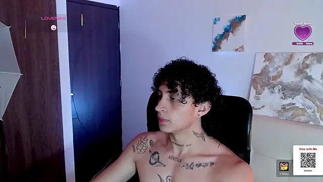 Jay_Taylor1_ Chat XXX in diretta