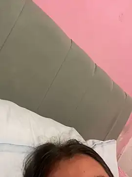 Chat +18 de Maya_Manes ao vivo