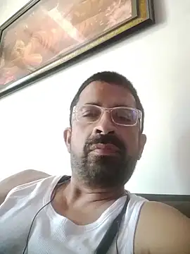 XxX_KING30's Live XXX Chat