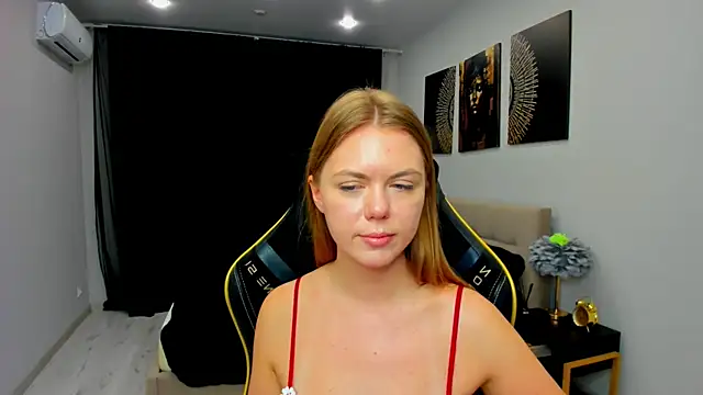 دردشة Strawberrye الجنسية المباشرة