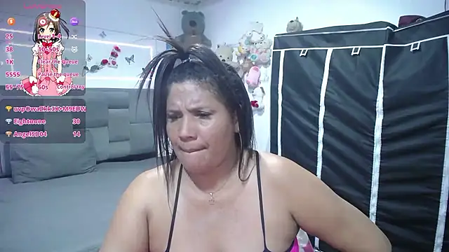 Онлайн чат XXX Sharloth_milf