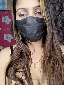 Chat XXX en directo de CUTI-NAINA