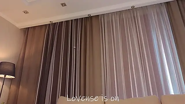 LurleneRamo – Naživo XXX chat