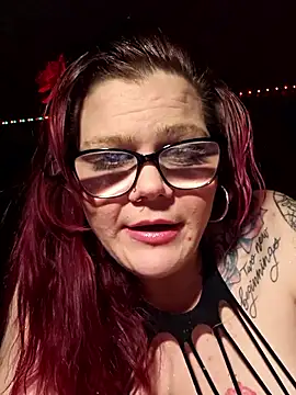 Sexymilf6992's Webcam Show