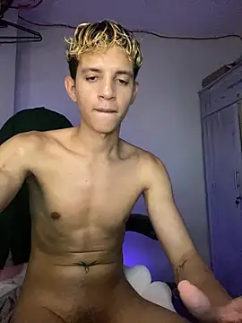 Вебкам-шоу tylernova