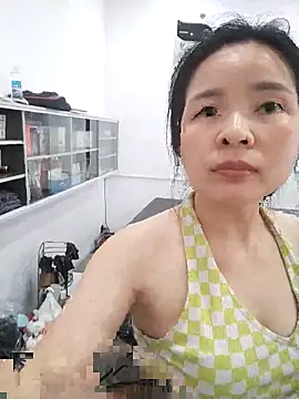 Ivy_Trix2's Live XXX Chat