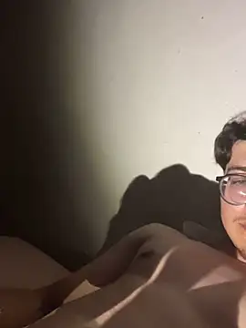 safadinhofire Adlı Modelin Web Kamerası Şovu