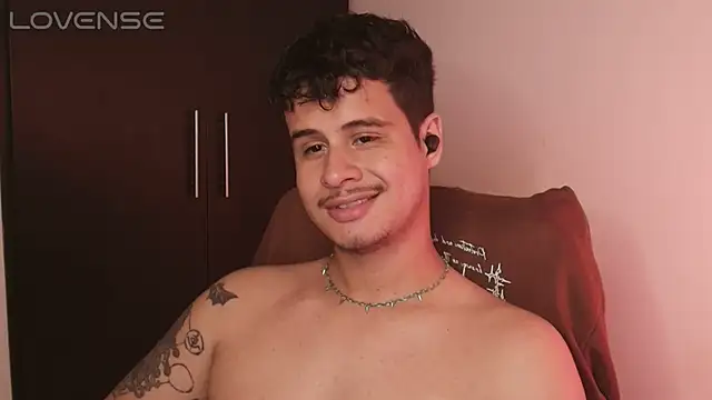 BjornSteel Chat XXX in diretta