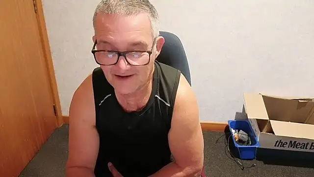 Вебкам-шоу daddy_man