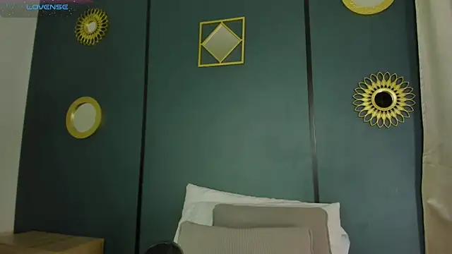 lia_sexx19のライブXXXチャット