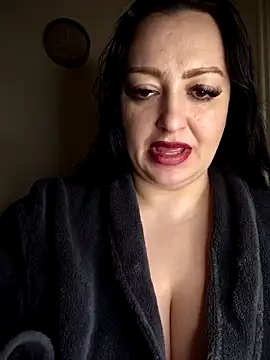 Chat +18 de AMYRA_HOT ao vivo