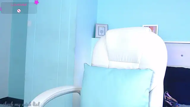 Emerald_gh's Live XXX Chat