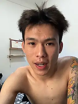 zzzzppp3's Live XXX Chat