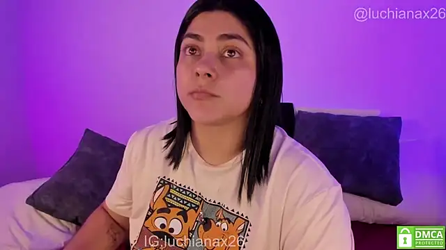 Chatroom XXX en direct de lucy26_