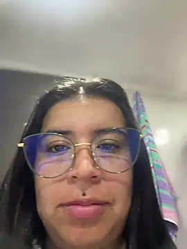 Devilsweet17 Live XXX Chat