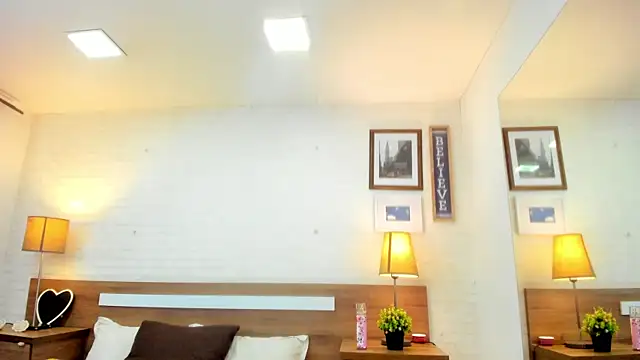 JenniferAuriston: απευθείας συνομιλία ΧΧΧ