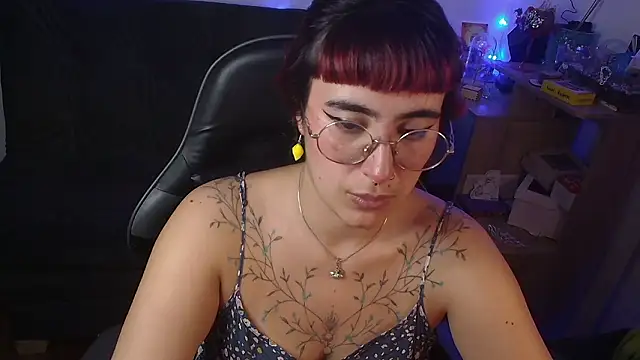 Miacatsito3: απευθείας συνομιλία ΧΧΧ