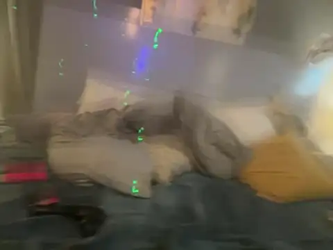 KitycatnDaddyDs' Webcam Show