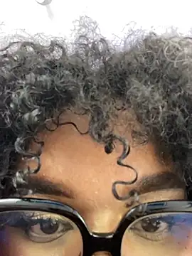 SunnieFrequency Adlı Modelin Canlı XXX Sohbeti