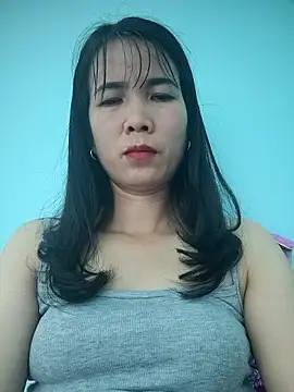 Geelio-playsx24's Live XXX Chat