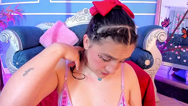 Živý XXX chat TaraTaylorr