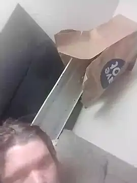 Chat +18 de shortridgeryan3 ao vivo