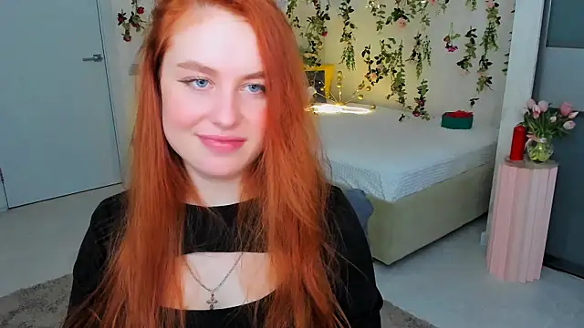 AirySilhouette Webcam show