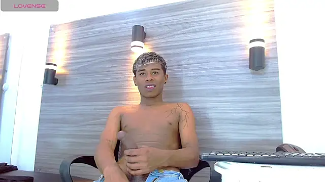 Chat +18 de TonnyMarck ao vivo