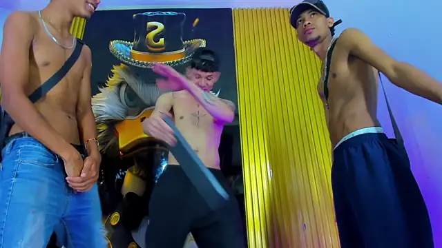 دردشة The_Panthers_Hot الجنسية المباشرة