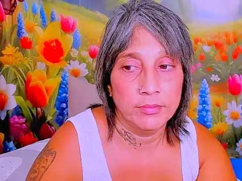 indianroxy Live XXX-chat