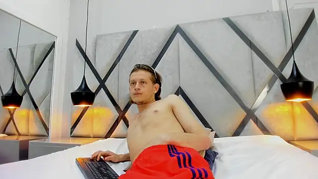 Anthonny_Vegas Webcam Show