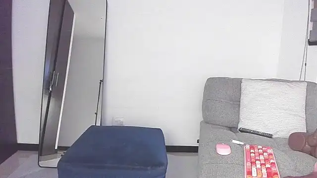 AvaFerrera's Live XXX Chat