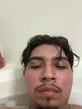 meximaloo1 Show in webcam