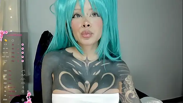 AlinaLukyanova 即時 XXX 聊天