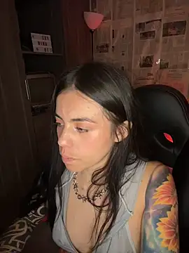 XXX chat uživo modela i_am_nina_