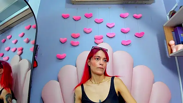 luci_miller: απευθείας συνομιλία ΧΧΧ