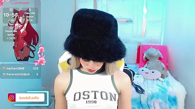 Živý XXX chat Sophiaa_doll_