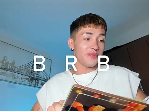 Онлайн чат XXX noahsaint