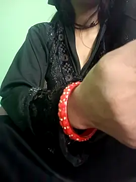 Aafreen_36's Live XXX Chat