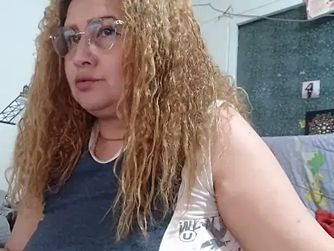 Živý XXX chat Perla1981--