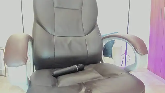 Samantha-evanss' Live XXX Chat