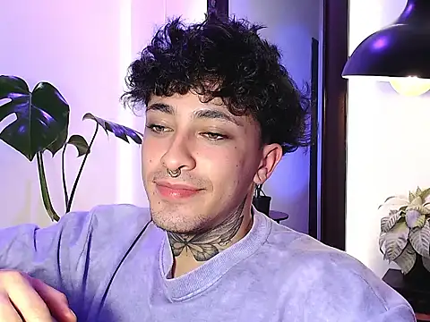 stevennavarro Chat XXX live