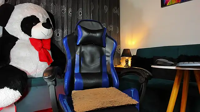 LiamCossio_ Adlı Modelin Canlı XXX Sohbeti