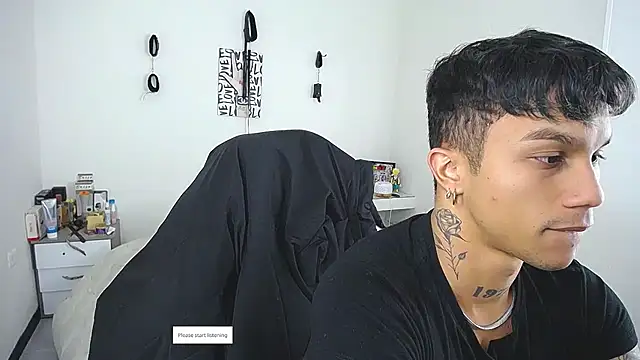 Leonard_Price Chat XXX in diretta