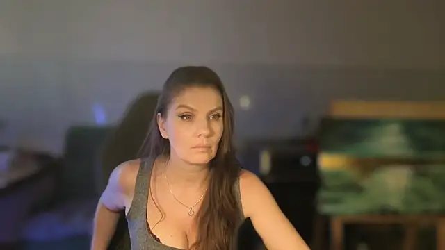 دردشة NoNudeElie الجنسية المباشرة