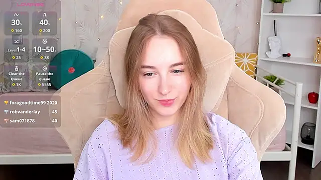 Shy_Polly's Live XXX Chat